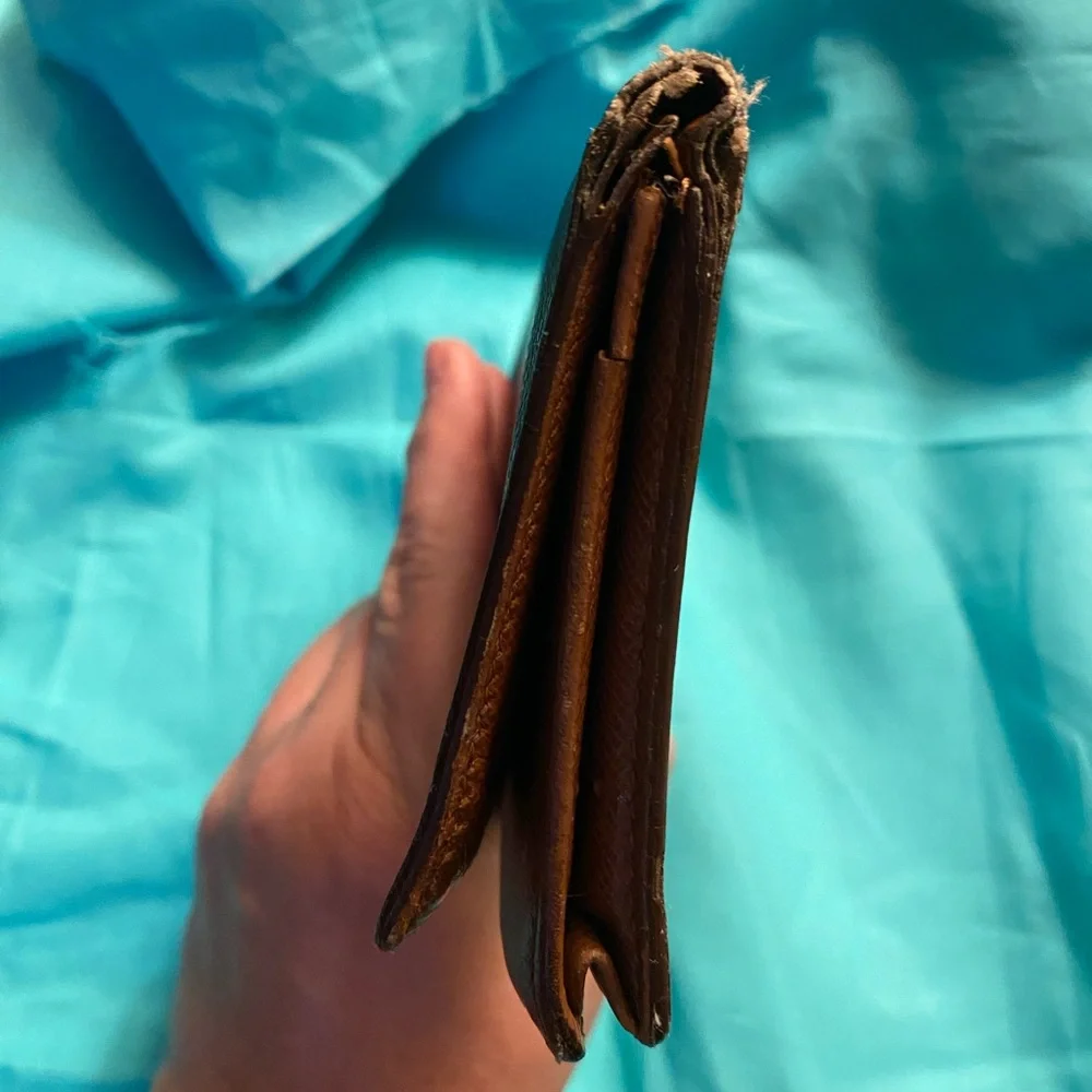 Authentic Louis Vuitton Monogram Long Wallet/Checkbook Holder - Picture 9 of 11